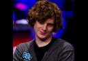 WSOP Main Event - Cody and Holden build big stacks