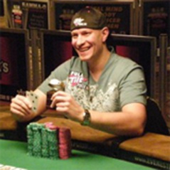 WSOP: La Copa Stanley inspira a Mueller