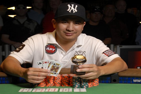 888Poker signs JC Tran