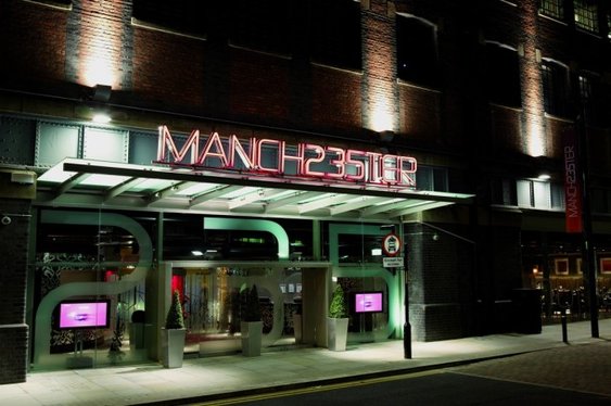 Paddy Power Heads to Manchester