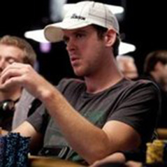 Owen “ocrowe” Crowe wins PokerStars Sunday Warm-Up.