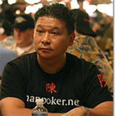 Johnny Chan & Scott Stewart Still Alive at Macau