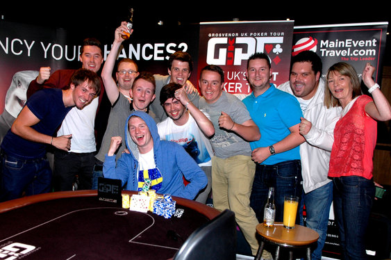 Classy Clarke wins GUKPT Bolton